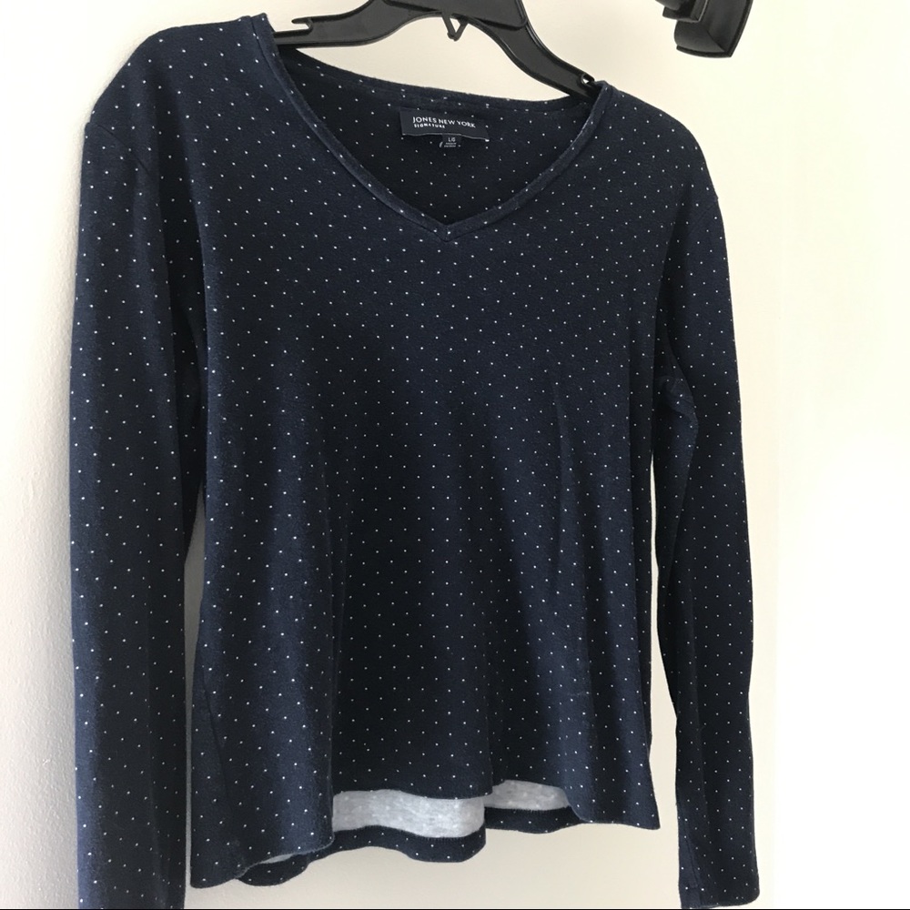 SALE ✨🏙 Adorable Polka-Dot Jones New York Top